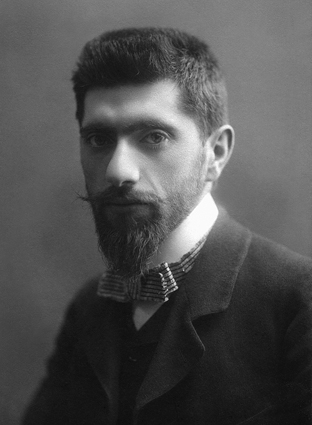 Ալեքսանդր Թամանյան, Սանկտ Պետերբուրգ, 1903