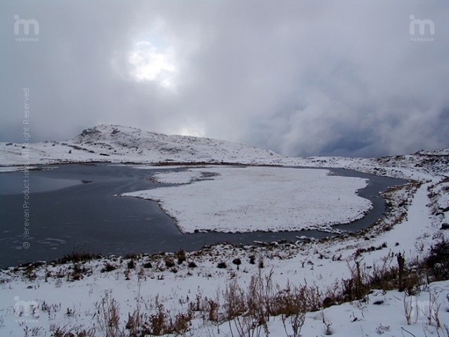 Lake Artavan North-west of the village Artavan, altitude of 1970m